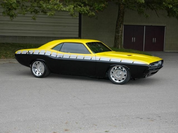 1970 Dodge Challenger muscle car