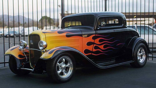 1932-Ford-Coupe-Hot-Rod