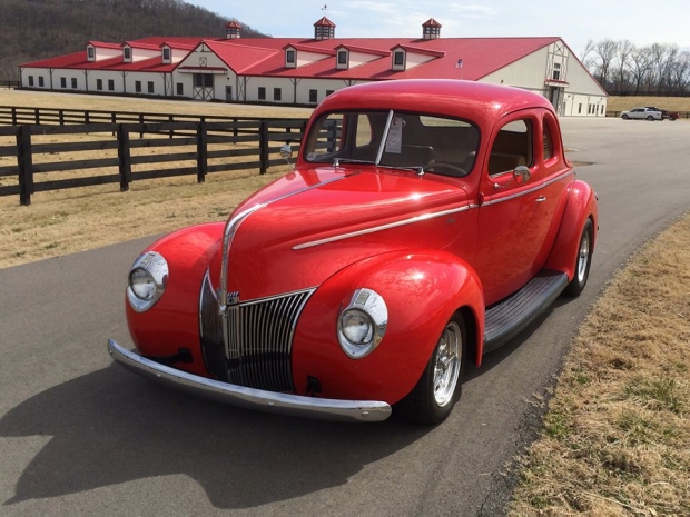  Cupé Ford 1939 |  Coche antiguo - Coches clásicos increíbles