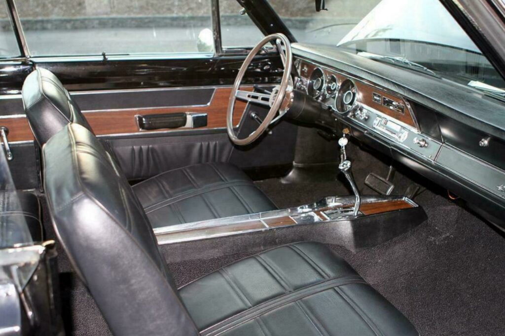 1969 Barracuda interior with 3-speed console