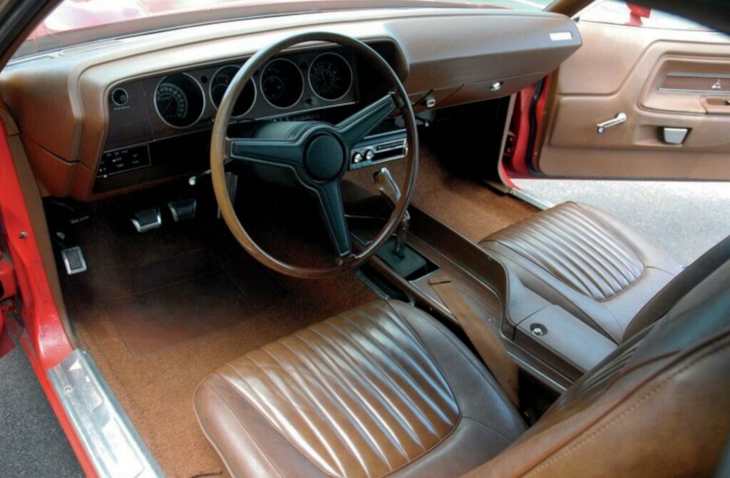 1971 Dodge Challenger brown interior 
