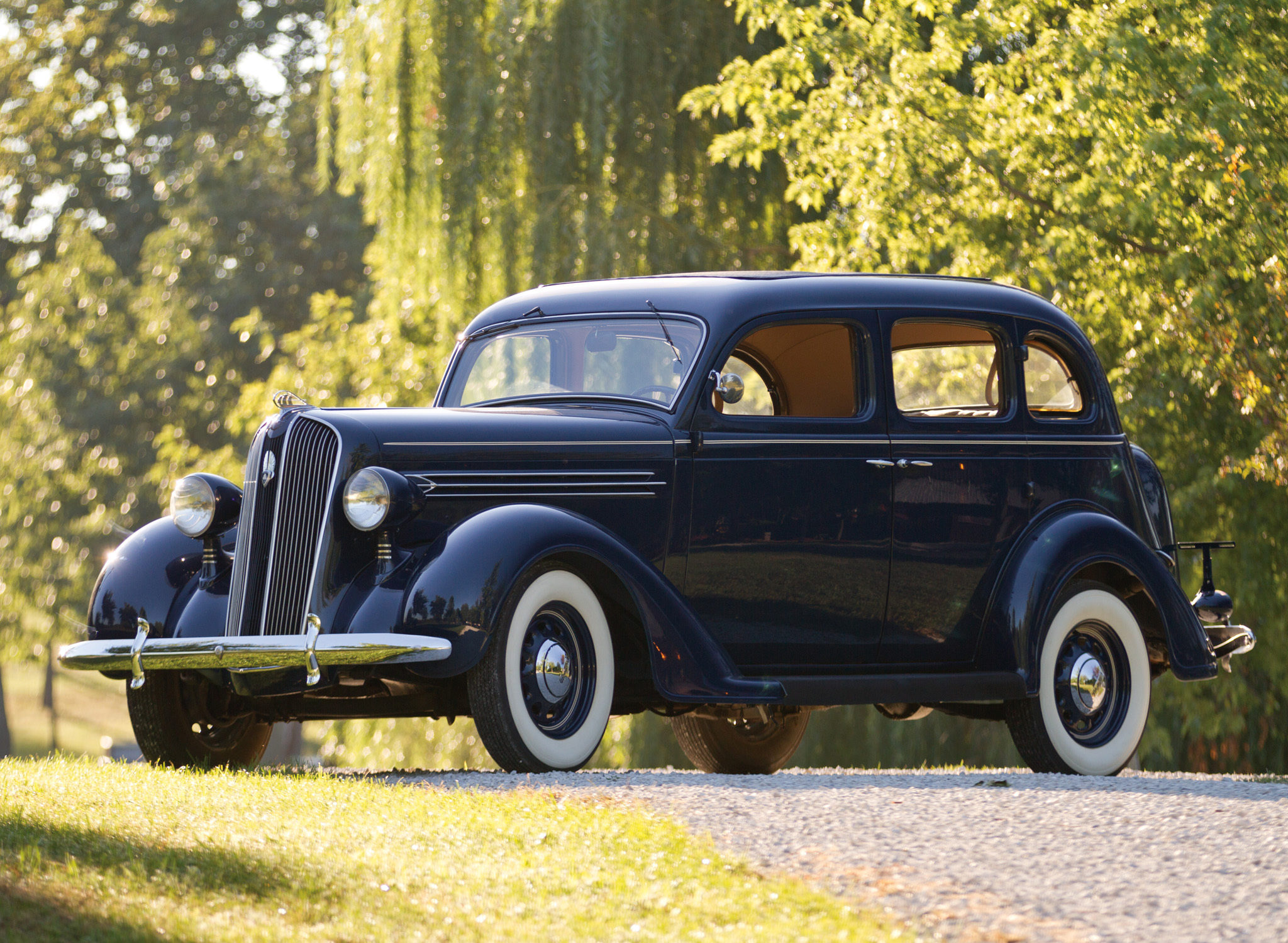 1936 Plymouth DeLuxe Model P2