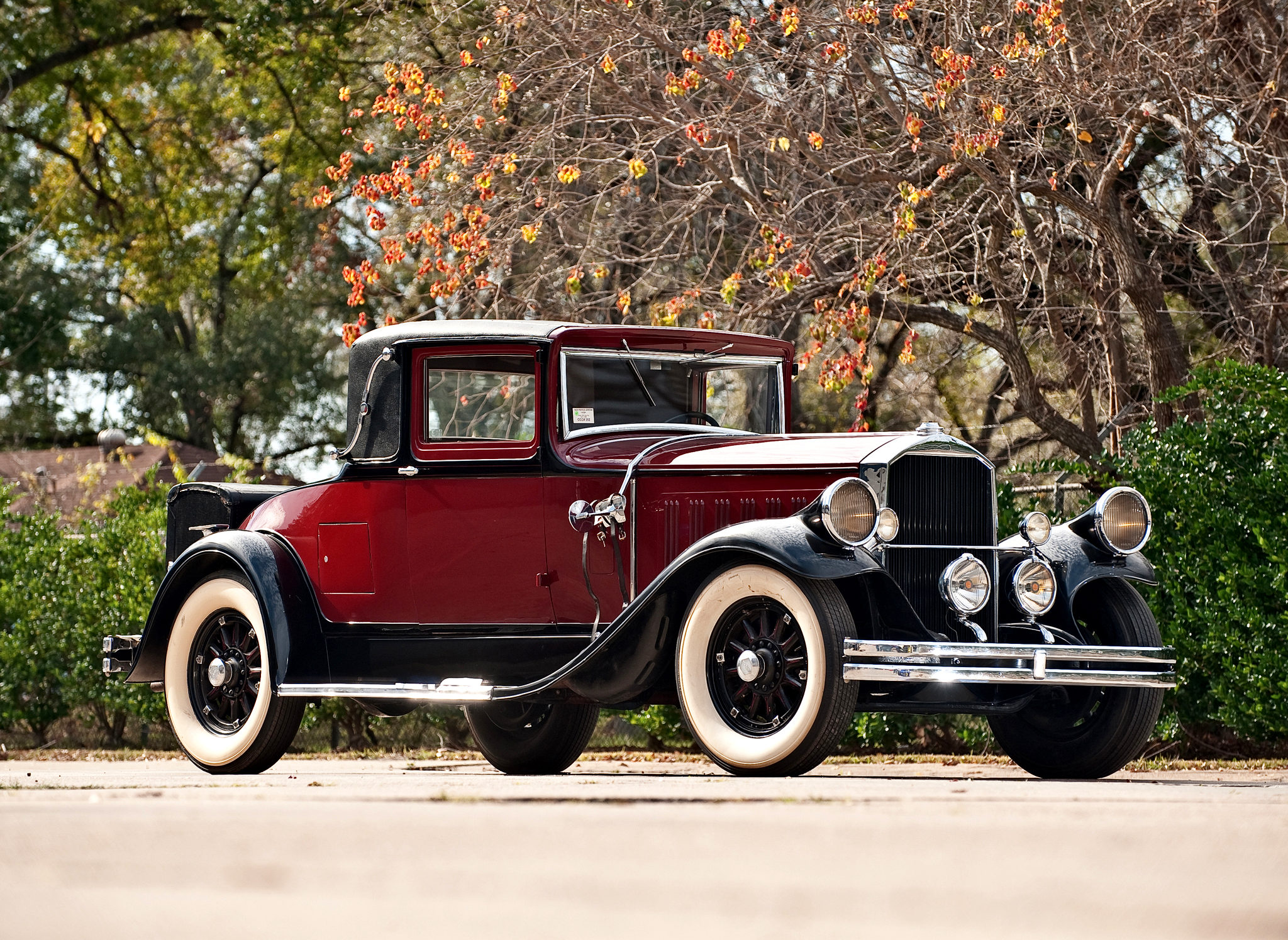 1929 Pierce-Arrow Model 133 Coupe
