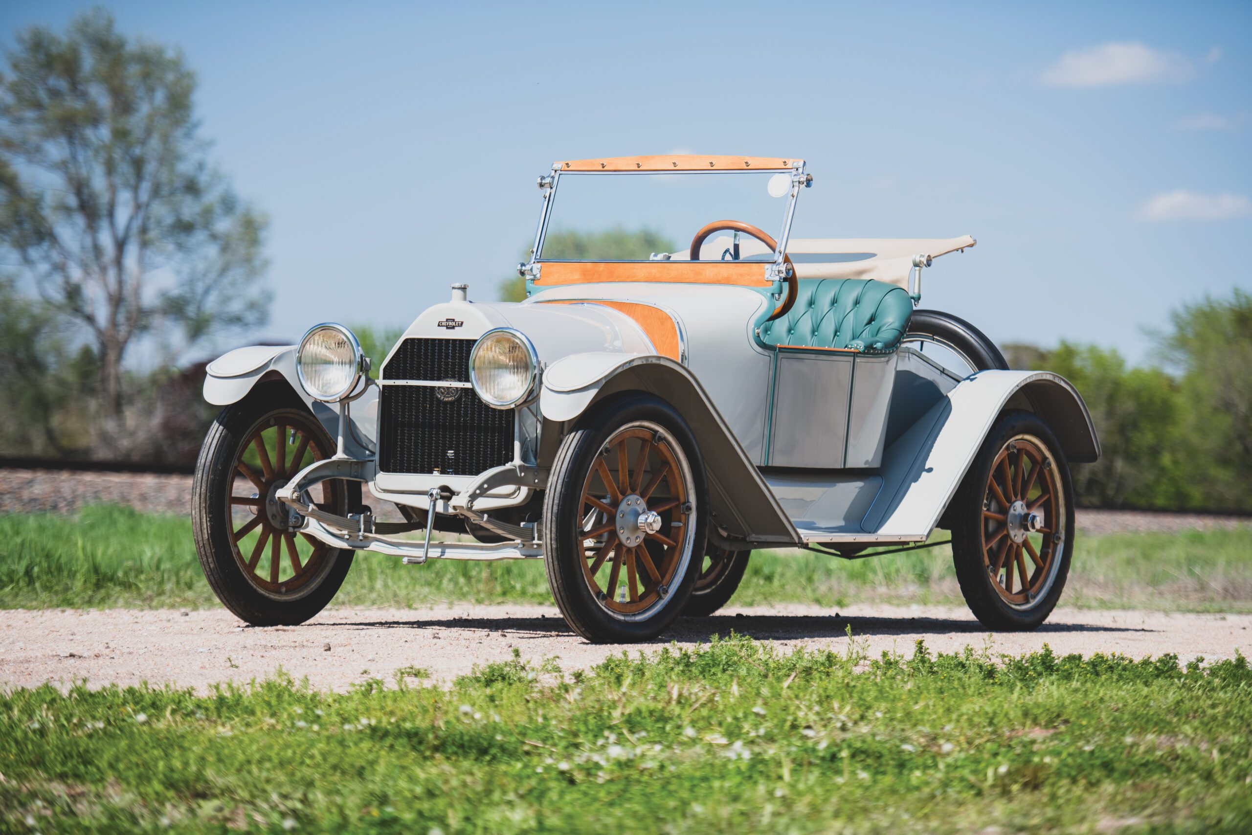 https://amazingclassiccars.com/wp-content/uploads/2022/10/1915-Chevrolet-Model-H-3-Amesbury-Special-Roadster785089_-scaled.jpg