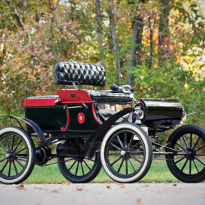 1901 Oldsmobile Model R 'Curved Dash' Runabout
