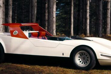 1968 Alfa Romeo P33 Roadster