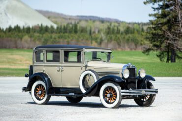 1929 Marmon Model 68 "Roosevelt" Sedan