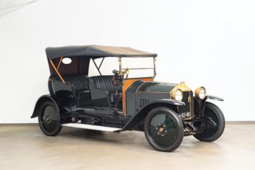 1920 Rochet-Schneider Type 16500 Tom Wood ©2019 Courtesy of RM Sotheby's